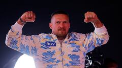 Oleksandr Usyk en el cara a cara previo a su combate con Tyson Fury.