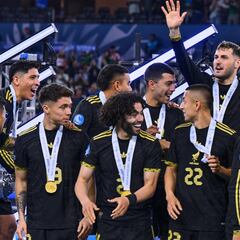 A un año del mundial se alista para ser el tercer delantero de México