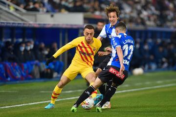 Fitness issues meant Sergiño Dest never succeeded at Barcelona.