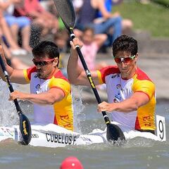 Dos oros y dos bronces, cosecha matinal de los españoles