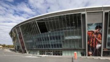 El Donbass Arena, estadio del Shakhtar, sufrió daños en los bombardeos de 2014.