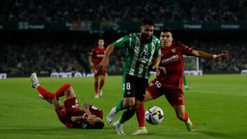 Fekir, durante uno de los derbis.