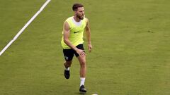 Iv&aacute;n Calero, en un entrenamiento con el M&aacute;laga.