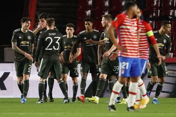 0-1. Marcus Rashford celebró el primer gol.