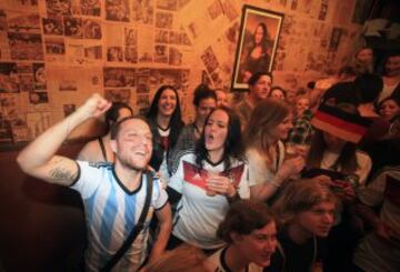 Desde Berlín hasta Buenos Aires pasando por Río de Janeiro, la final del Mundial congrega a miles de aficionados deseosos de disfrutar de la victoria.