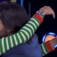 ‘La Casa de los Famosos’: Laura Bozzo y ‘Potro’ se reencuentran y se dan un beso