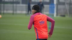 Neymar looks to tread carefully with Gil Manzano