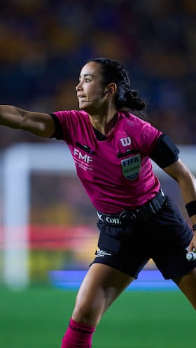 Referee Katia Itzel Garcia during the 5th round match between Tigres UANL and Santos as part of the Liga BBVA MX, Torneo Clausura 2026 at Universitario Stadium, on February 06, 2026 in Monterrey, Nuevo Leon, Mexico.