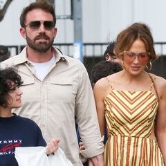 How many kids does Jennifer Lopez have?