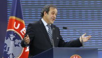 Platini: "Sólo hay una persona capaz de ganar a Blatter, yo"