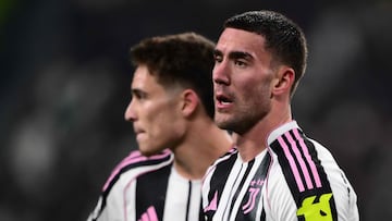 Juventus' Serbian forward #09 Dusan Vlahovic looks on during the UEFA Champions League - league phase day 4 football match between Juventus and Sporting CP at the Allianz stadium in Turin, on November 4, 2025. (Photo by Marco BERTORELLO / AFP)
