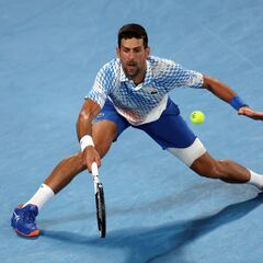 Djokovic se desata para alcanzar su 10ª semifinal