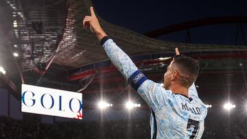 “Por supuesto que extrañaré”, reconoce Cristiano ante Ferdinand, hablando sobre su retiro de las canchas.