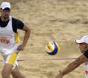 Herrera y Gavira alcanzan los octavos de final de voley playa