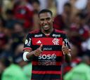 Flamengo mantiene a Lorran