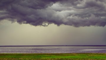 Florida se prepara para recibir el primer frente frío del otoño de 2023. Conoce cuándo llegará, cuánto bajarán las temperaturas y las zonas más afectadas.