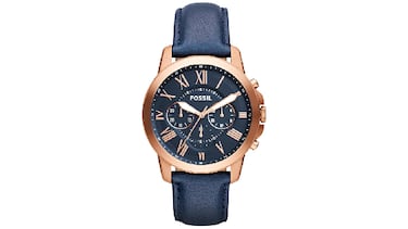 Parece de lujo y enamora a los hombres esta Navidad: el reloj de Fossil con correa de cuero y diseño clásico