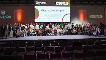 Relación de premiados en la Kirolgala 2025. /JAVI COLMENERO
