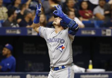 Josh Donaldson logró un nuevo home run en la temporada.