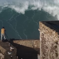 Chumbo: “En Nazaré lo arriesgas todo; Teahupoo es la ola más perfecta del mundo”