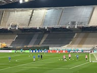 El Olímpico de Atenas, con el Betis y en obras.