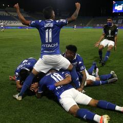 El fatídico gol a los 94' que sepultó a la UC ante Vélez