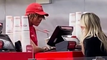 OnlyFans star Bonnie Blue caught pressuring Five Guys employee into sleeping with her