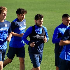 Pellegrino prueba a Arnáiz en un once de gala del Leganés