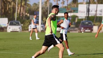 Albarrán, durante un entrenamiento en Oliva