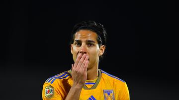Diego Lainez no piensa aún en una posible final contra América
