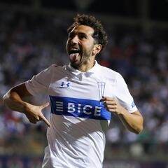 La UC reacciona a tiempo en un encuentro lleno de polémica