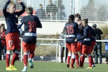 Las mejores imágenes del derbi Rayo-Atlético Féminas