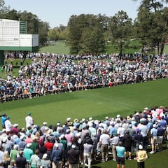 Tiger regresa con fuerza, Im y Smith destacan, y Rahm sufre