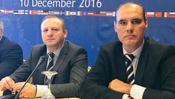 Ernesto Pérez, en primer plano.