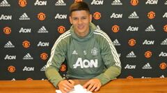 Marcos Rojo renueva con el Manchester United hasta 2021
