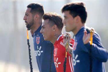 Los vaivenes de Isla con la U