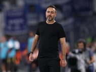 Soccer Football - Ligue 1 - Olympique de Marseille v FC Lorient - Orange Velodrome, Marseille, France - September 12, 2025 Olympique de Marseille coach Roberto De Zerbi REUTERS/Manon Cruz