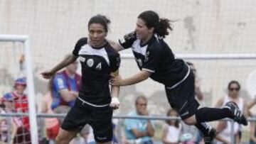 Mariela celebra el gol que dio al Prainsa el pase a la final ante el Levante.