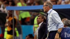 La alegría de Tabárez tras la victoria: "Esto es un sueño"