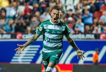 Lejos se ven las pobres actuaciones en el América; ahora el uruguayo se convirtió en el motor de los Guerreros; incluso lleva un par de anotaciones.
