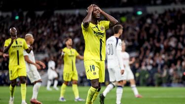 LONDON (United Kingdom), 16/09/2025.- Nicolas Pepe of Villarreal puts his hands on his head during the UEFA Champions League league phase match between Tottenham Hotspur and Villarreal CF in London, Britain, 16 September 2025. (Liga de Campeones, Reino Unido, Londres) EFE/EPA/ANDY RAIN