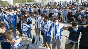 Real Sociedad fans cheer the team on their way down to Seville for the Copa del Rey final.