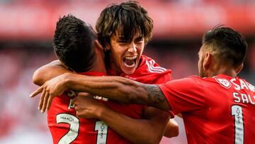 Joao Félix y Cervi mantienen líder al Benfica en Portugal