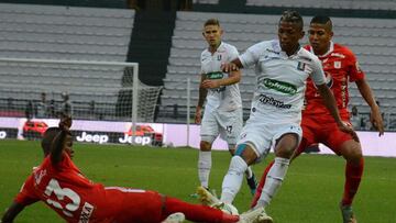 Partido de la Liga BetPlay 2020 entre Once Caldas y América de Cali