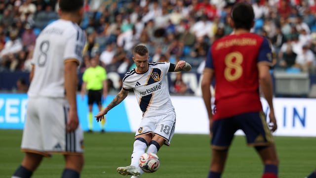 Apr 26, 2026; Carson, California, USA; LA Galaxy midfielder Marco Reus (18) scores a goal on free kick during the first half against Real Salt Lake at Dignity Health Sports Park. Mandatory Credit: Kiyoshi Mio-Imagn Images