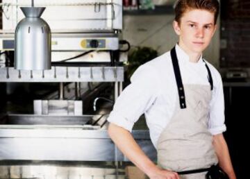 Flynn McGarry de 16 años, es un conocido cocinero estadounidense que tiene su propio restaurante en Manhattan. 