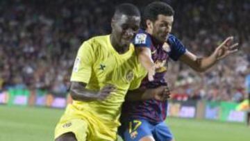 <b>DISPUESTO. </b>Mata cumplió ayer 20 años y unas aficionadas le regalaron una tarta.