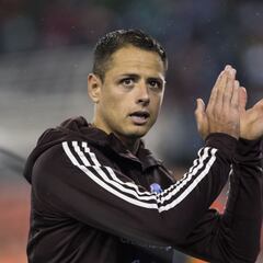Chicharito lamenta no recibir un llamado a la Selección Mexicana