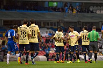 Foto de accion durante el Partido America (MEX) vs Bayamon FC (PUR), Fase de Grupos de la Liga de Campeones CONCACAF 2014/2015, en la foto: festejo de gol de Gil Buron de America con Erik Pimentel y Jesus Leal.

