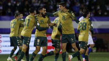 Los jugadores del Betis celebran el 1-1. 